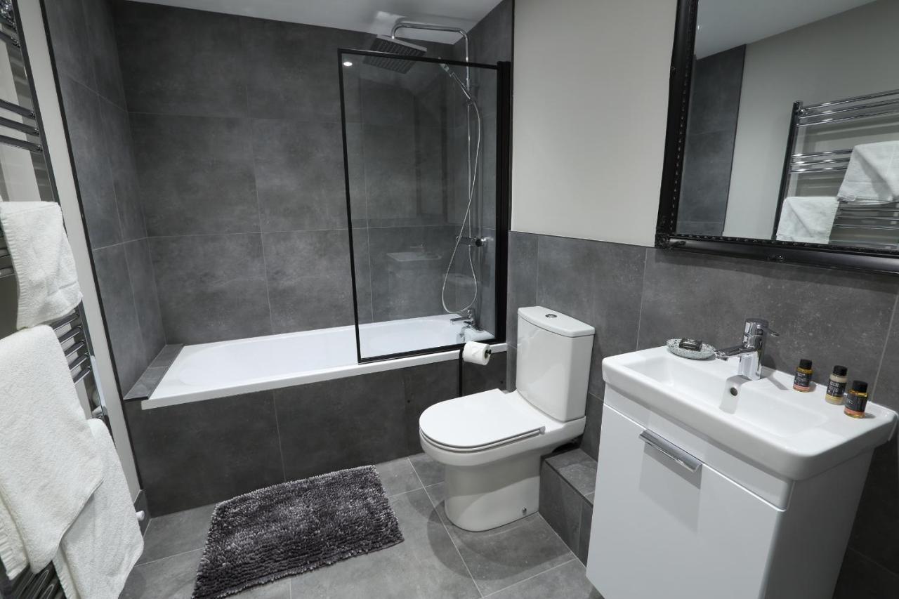 Declaration Suite Rhyl Exteriér fotografie